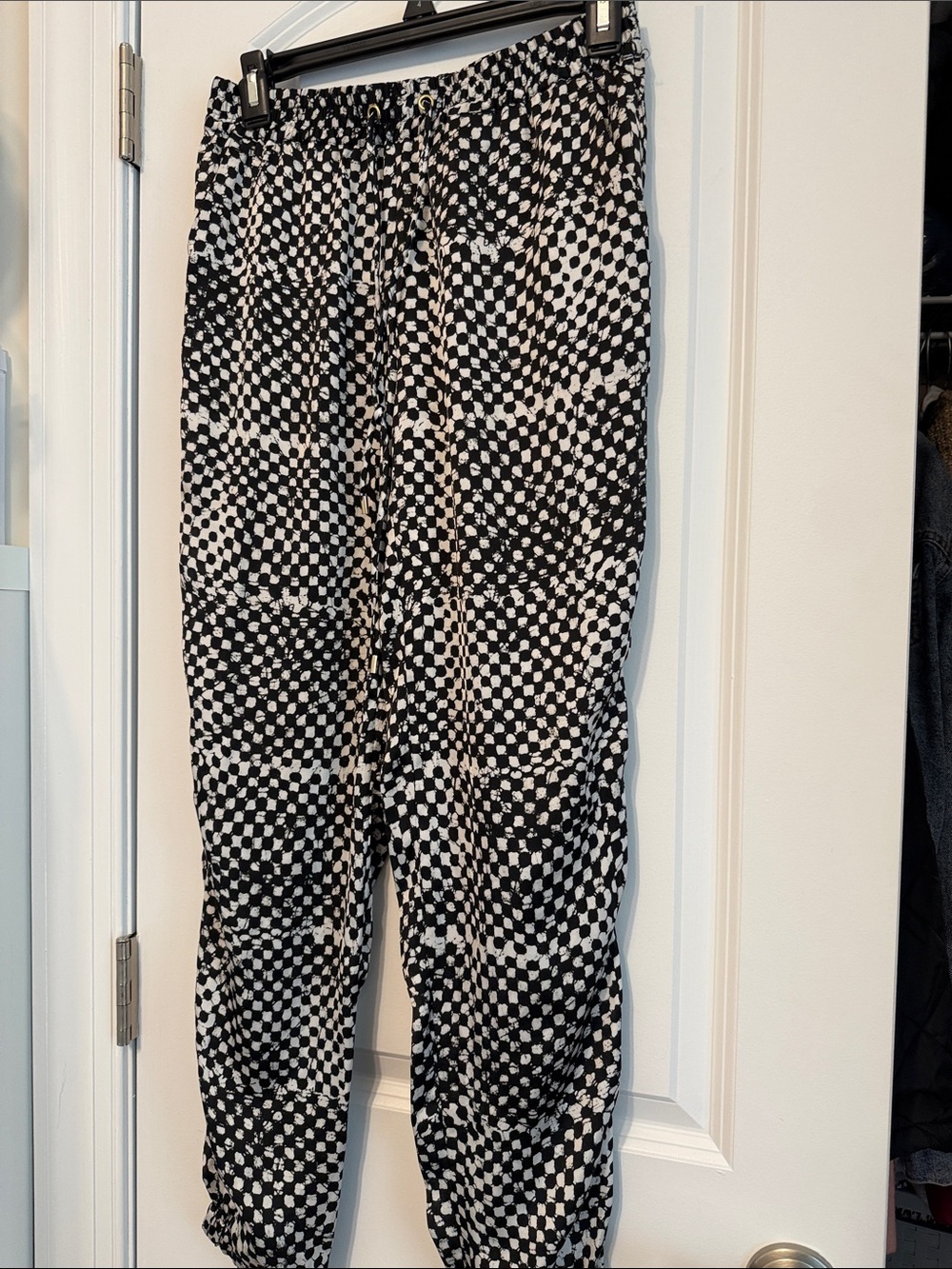 MICHAEL Michael Kors Black and White Abstract Printed Pants